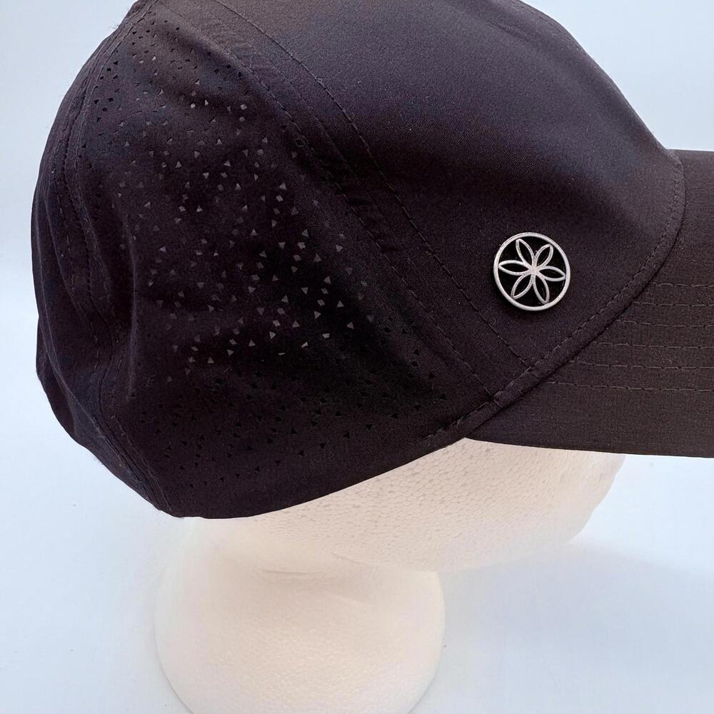 Gaiam Strapback Hat Black One Size Adjustable Laser Cut Solid 6 Panel